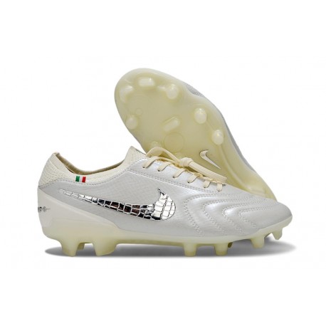 Bota de Futbol Nike Tiempo Legend 10 Elite FG Blanco Plateado