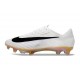 Tacón de Fútbol Nike Zoom Mercurial Vapor XVII Elite FG Blanco Negro Dorada