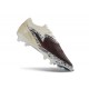 Tacón de Fútbol Nike Phantom 6 Low Elite FG Rojo Crema Negro