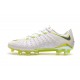 Tacos de futbol para Hombre Nike HyperVenom Phantom III Elite FG Blanco Metálico Cool Gray Volt